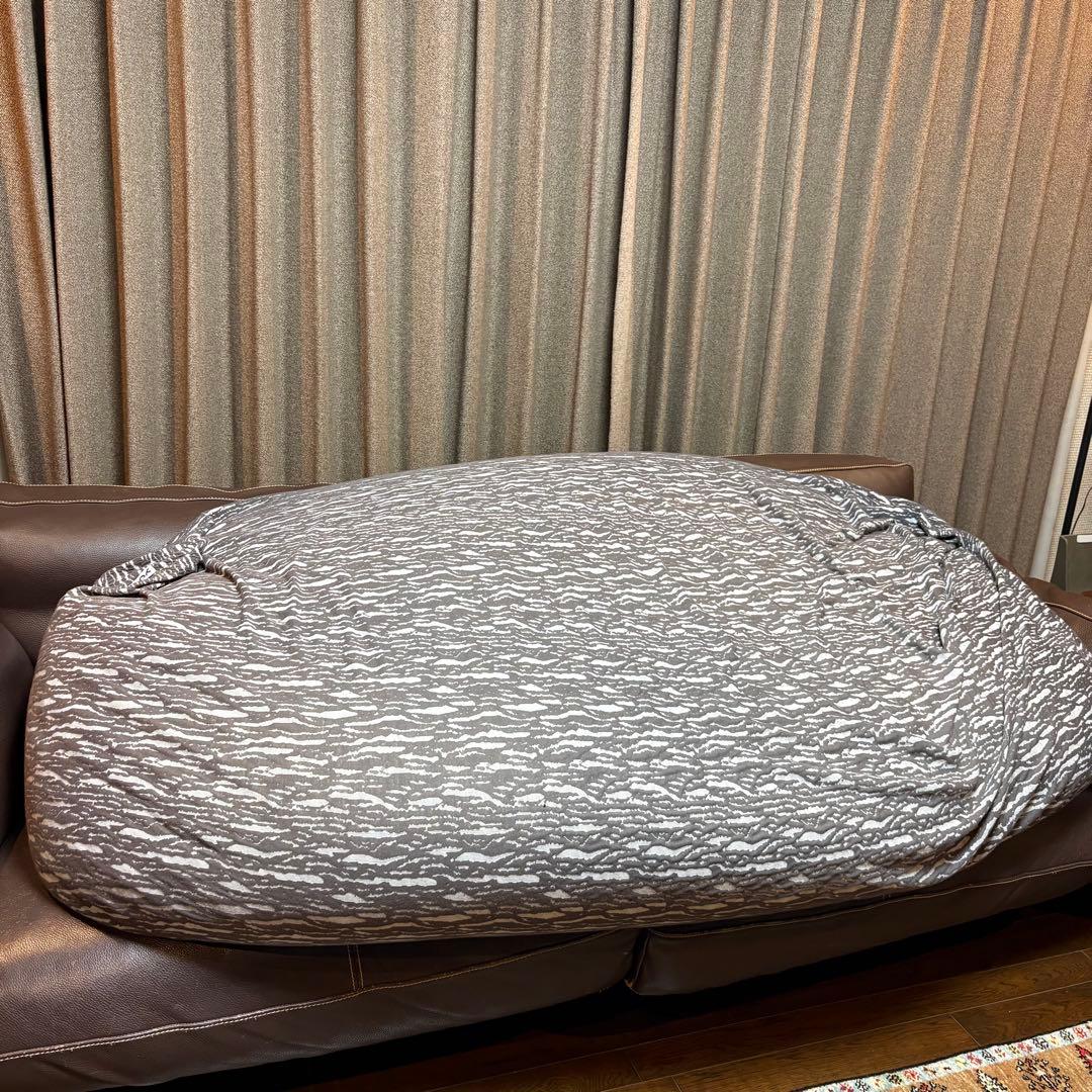 Yogibo Luxe Max ダークグレー②