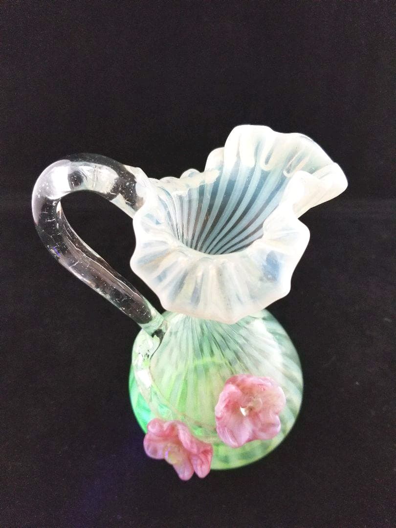 西洋アンティーク　ヴァセリンガラス　花瓶