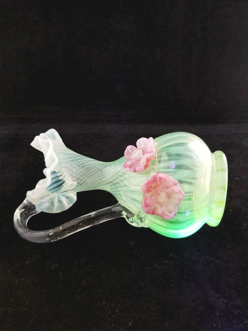 西洋アンティーク　ヴァセリンガラス　花瓶