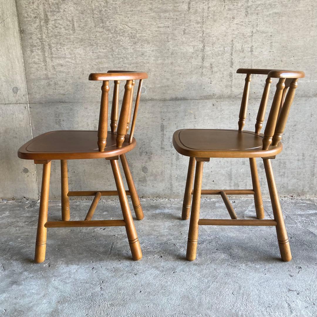 ウィンザーチェア 椅子 リビング ダイニング 2脚 座布団付 木製 家具 レトロ