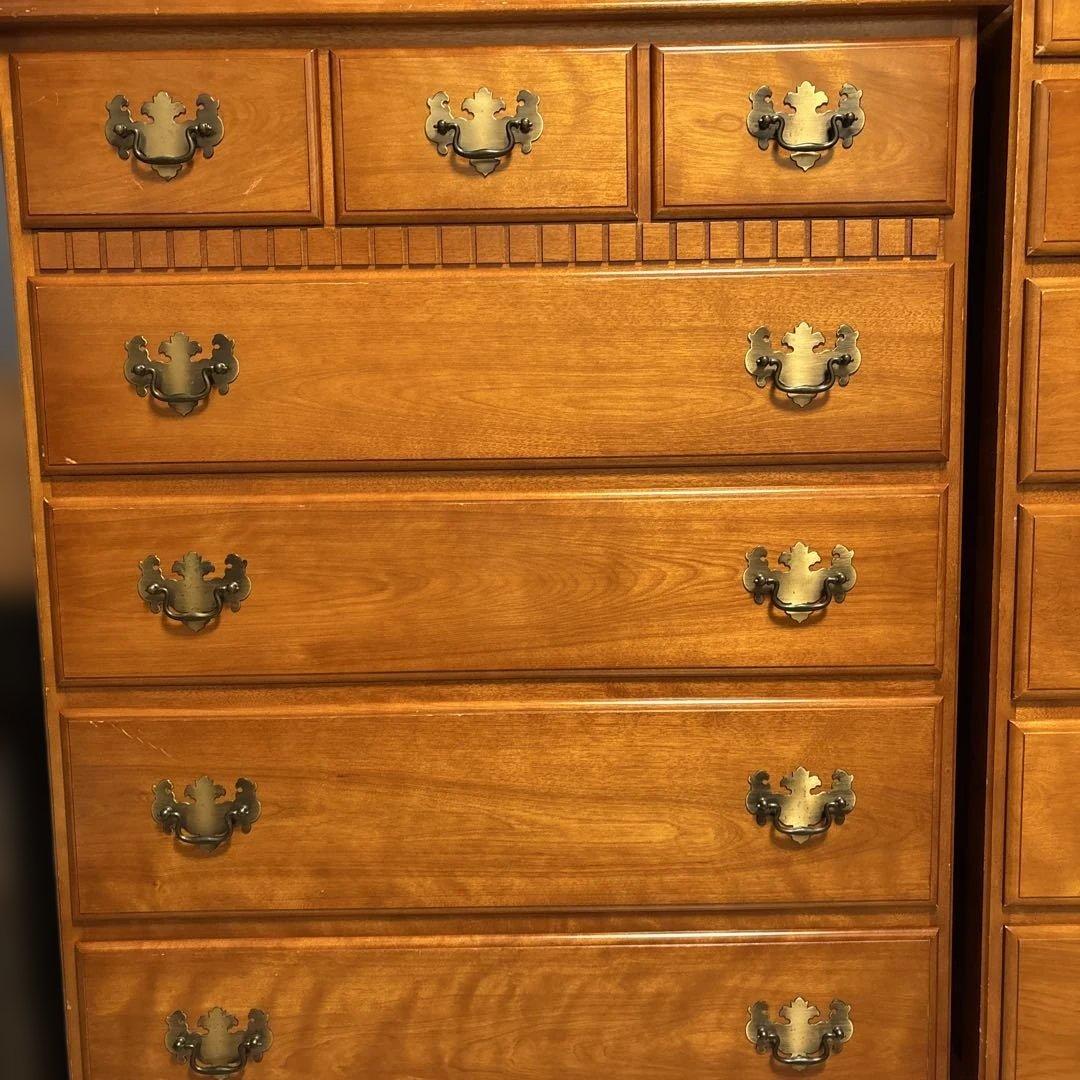 ダニエル社製チェストセブンDX、整理タンス、クラシック家具