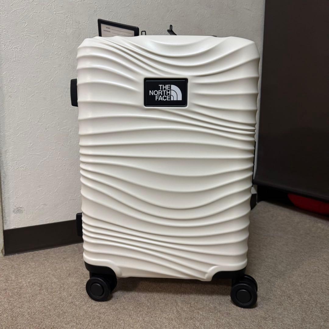 機内持込20インチ 【海外限定】THE NORTH FACE キャリーケース