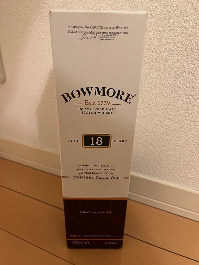 BOWMORE 18年 700ml 43% ボウモア18年