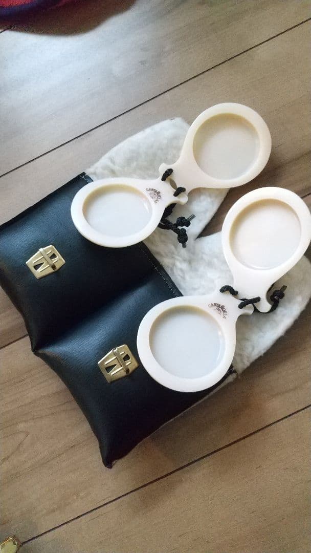 フラメンコカスタネット 白 打楽器 カスタネット