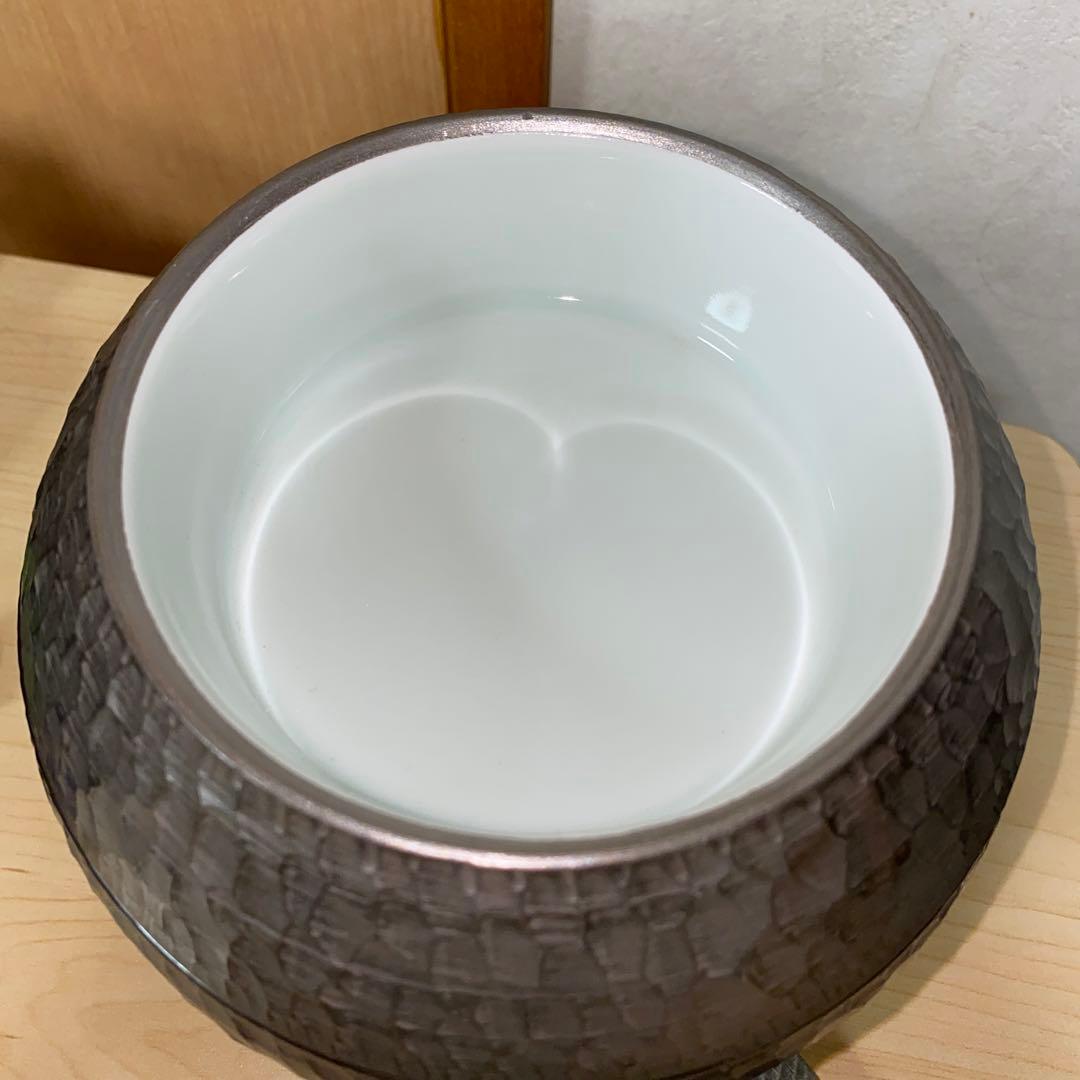 有田焼 李荘窯 玉重.本銀彩槌目内白　銀色 重箱 3段重 16cm