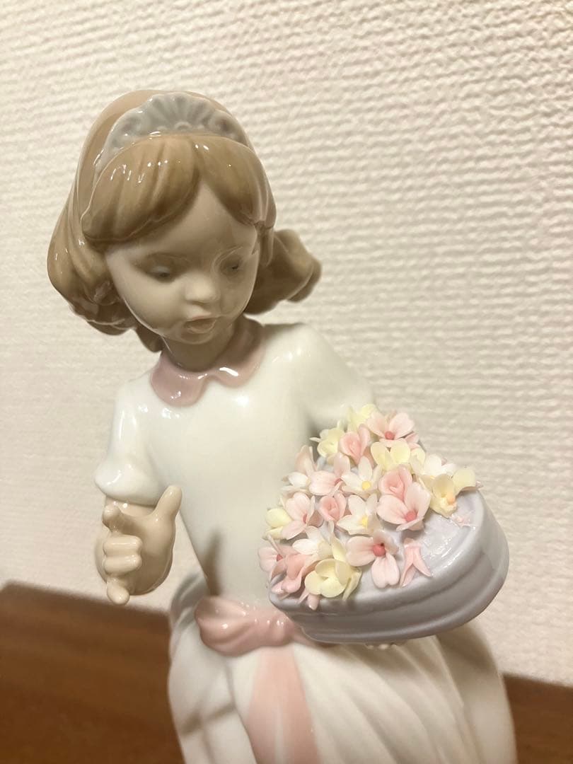 さち　リヤドロ　特別な人のために　6915