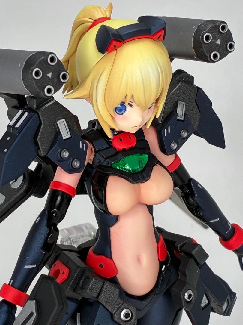 ゲ*チ様 あばたーふみな　全塗装　リックディアス風　美プラ　美少女プラモデル