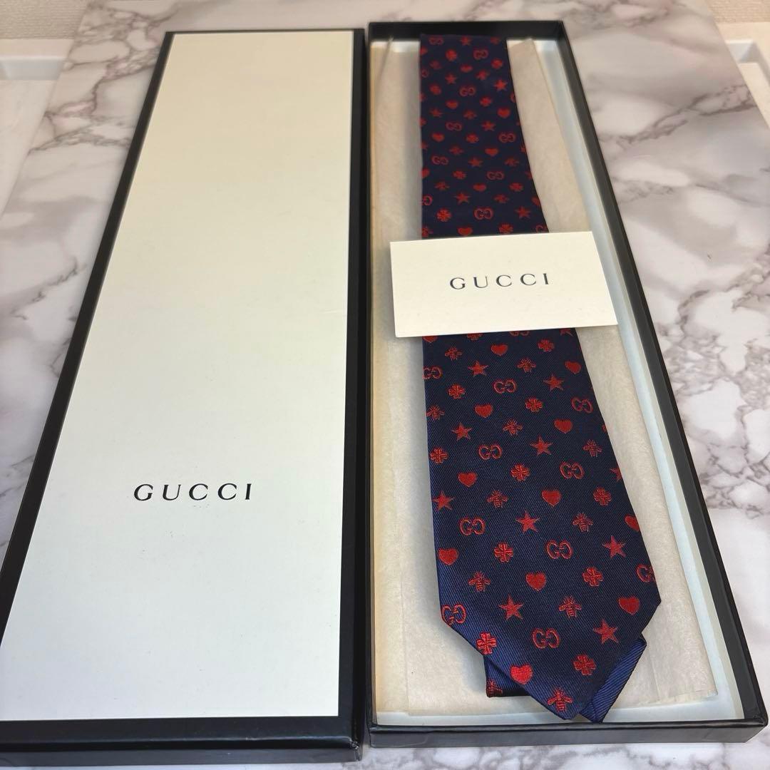 【極美品✨】GUCCI ネクタイ　ネイビー　レッド　ビー　蜂　GG 赤　紺　刺繍