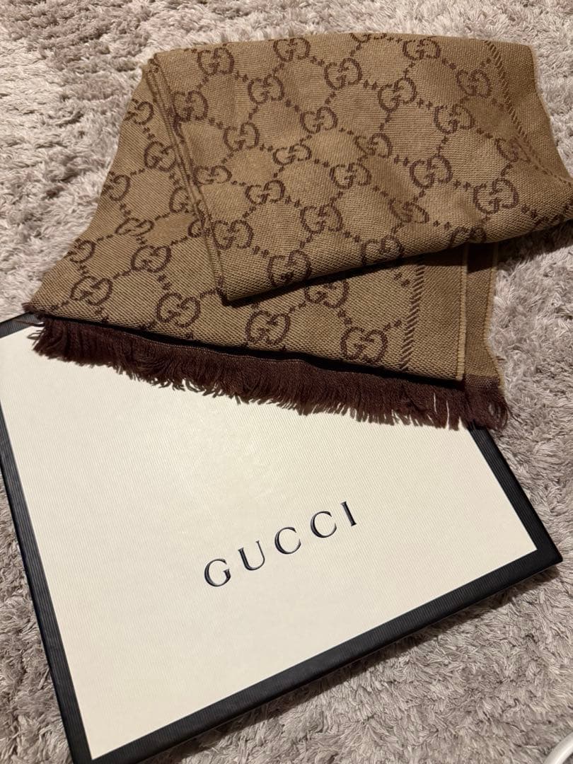 GUCCI GGパターン マフラー ブラウン