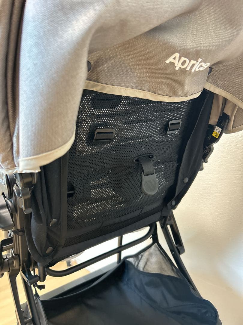 ⭐︎価格更新⭐︎【美品】2024年製　ラクーナクッションフリープラスAC