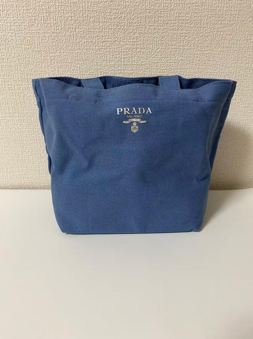 LOEWE ショルダーバッグ