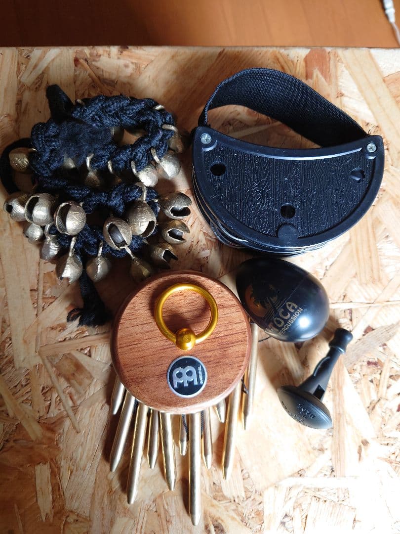 パーカッション楽器（ペグチャイム・風笛・シェーカー・足巻きベル・足タンバリン）