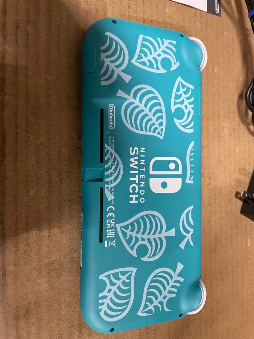 Nintendo Switch Lite あつまれ どうぶつの森セット　本体のみ
