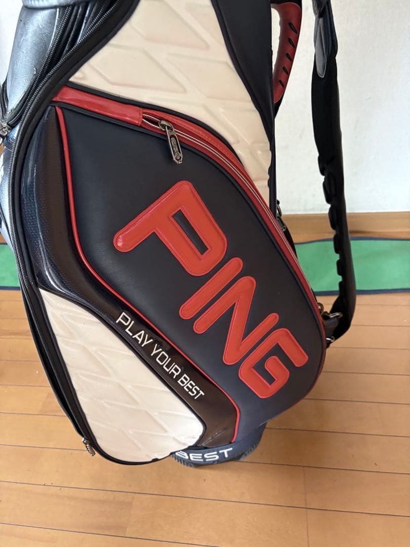 訳あり　ピン　キャディバッグ ラグジュアリー　3点式　プロモデル　9.5 5分割