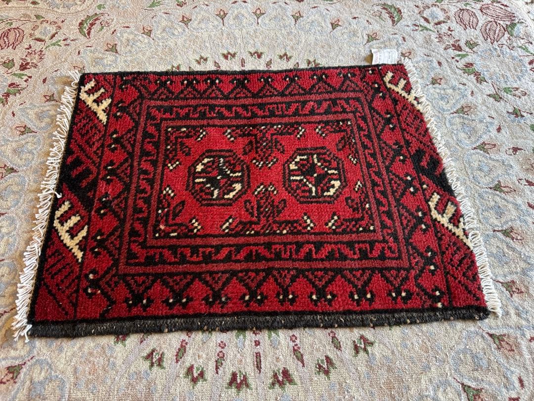 ペルシャ カール モハマディ ハンドメイド ラグ 51cm X 66cm