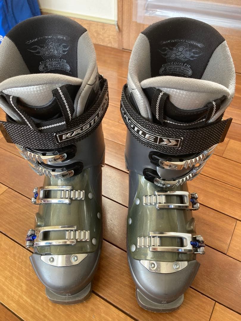 スキーブーツ　KASTLE ケスレfree glide フリーグライド27cm