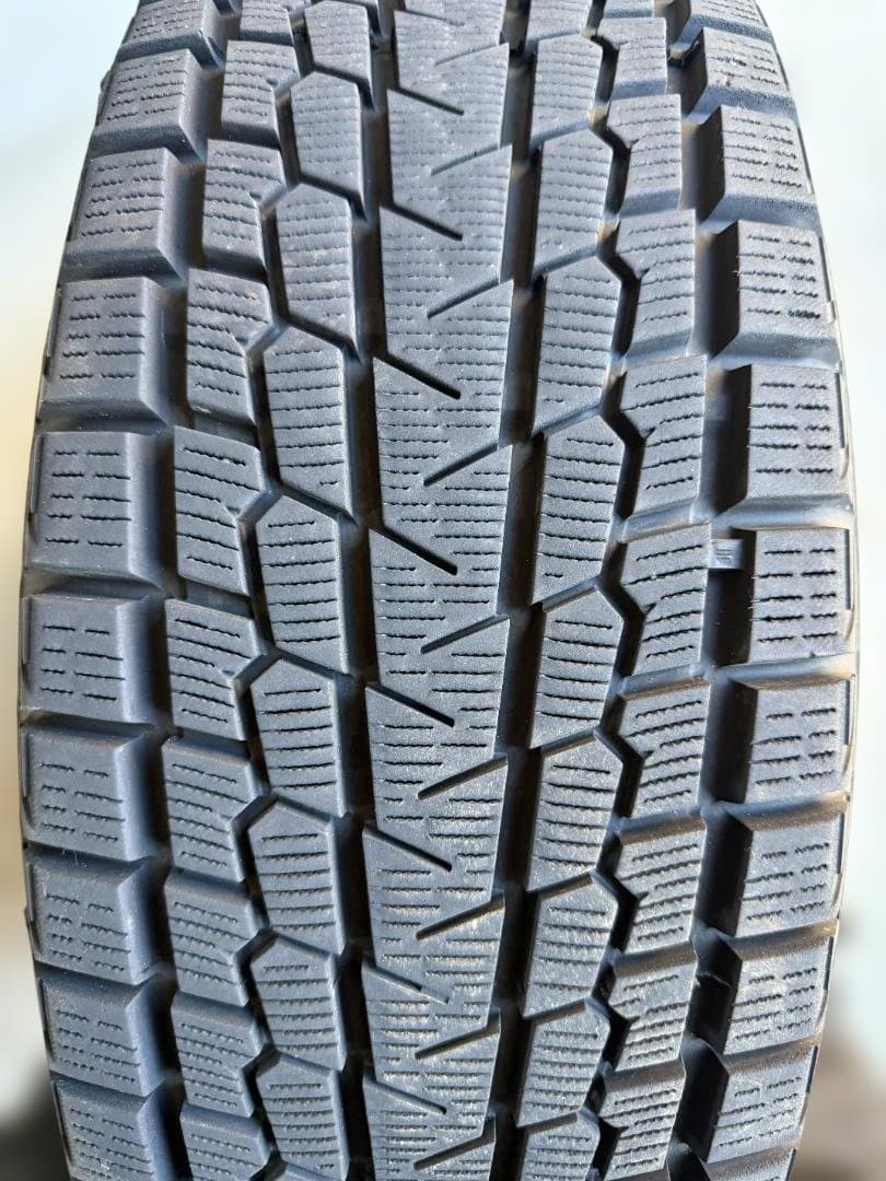 KKヨコハマiceGUARD G075 225/65R174本タイヤのみ）