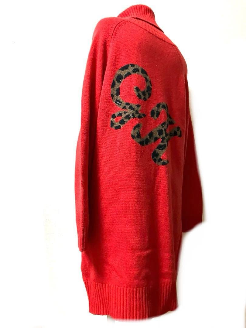 伊太利屋 ❤️GKスパンコール付ワンポイント豹レッド タートルロングセーター 美品