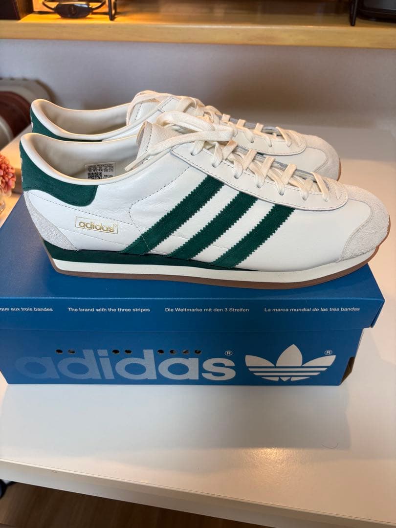 adidas スニーカー ホワイト/グリーン