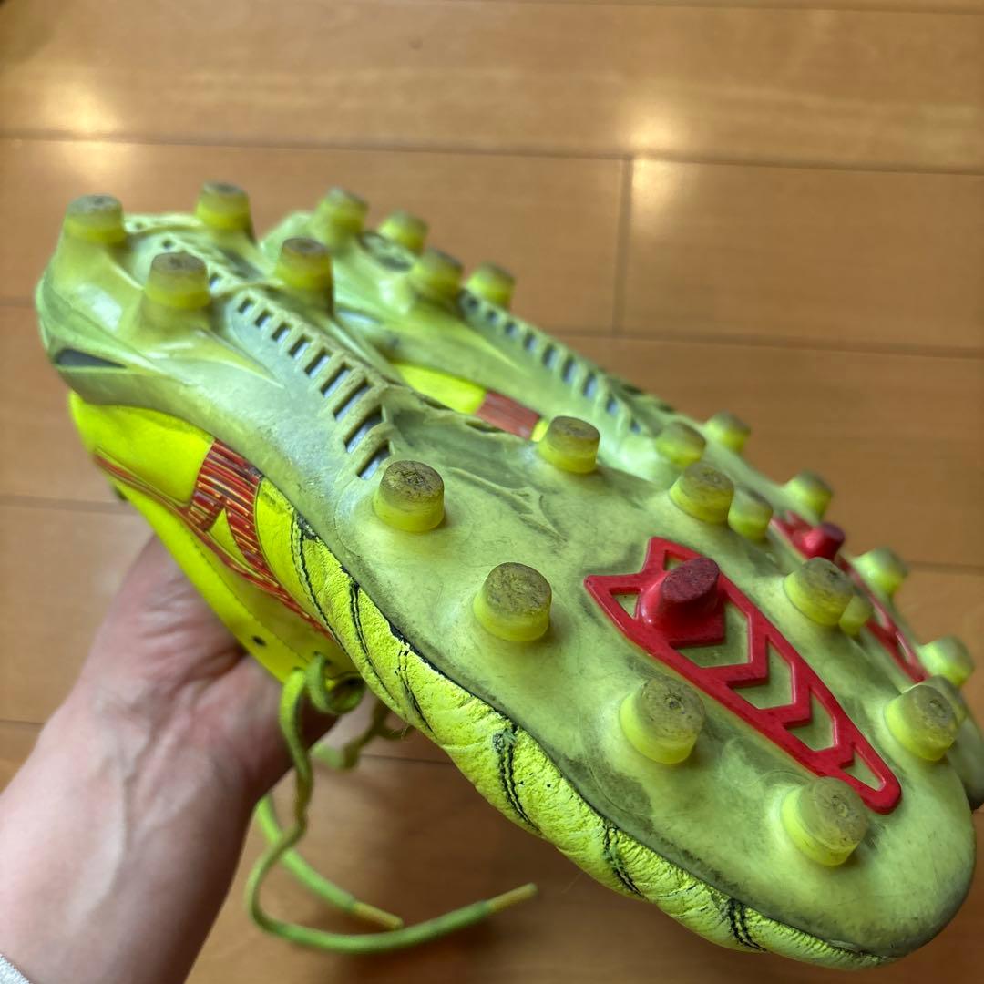 ミズノ　モレリアネオ4 Japan 限定カラー　26.0㎝