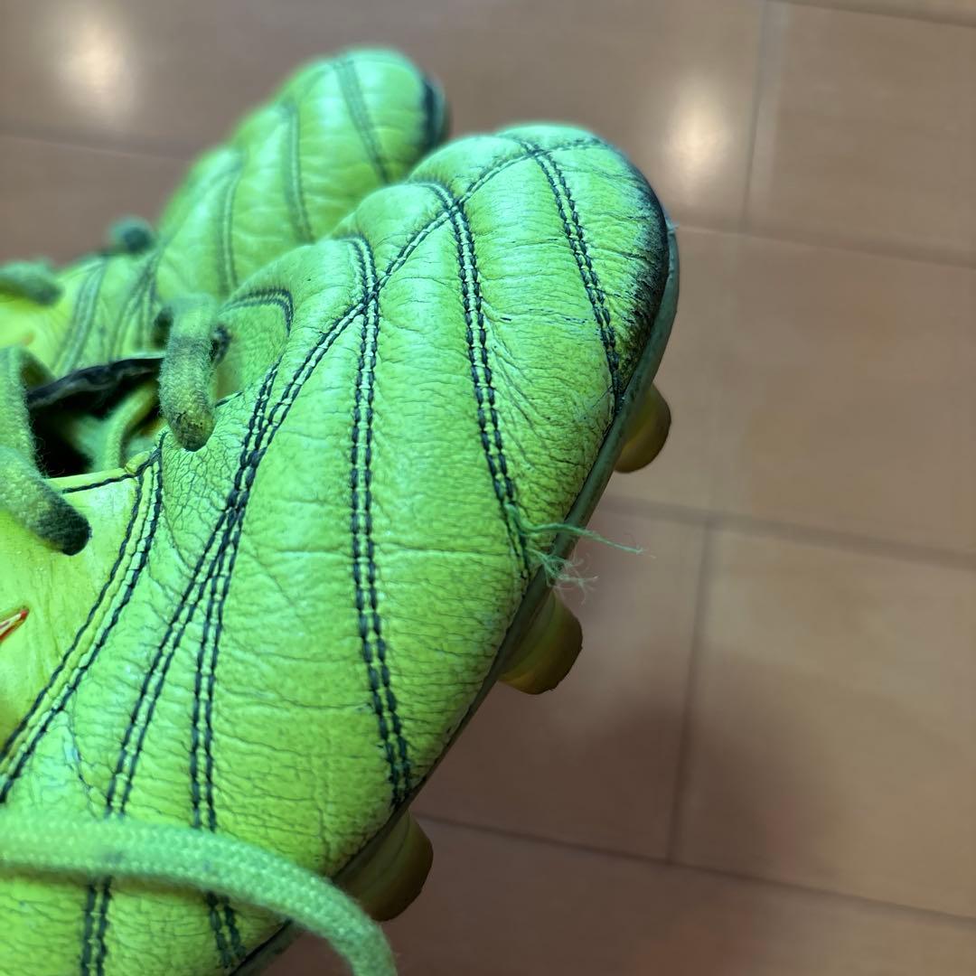 ミズノ　モレリアネオ4 Japan 限定カラー　26.0㎝