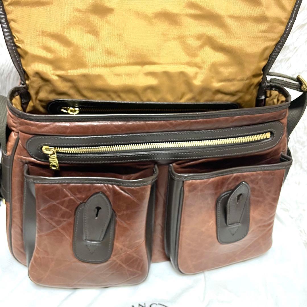 【極美品】ハンティングワールド バチューレザー メッセンジャーバッグ