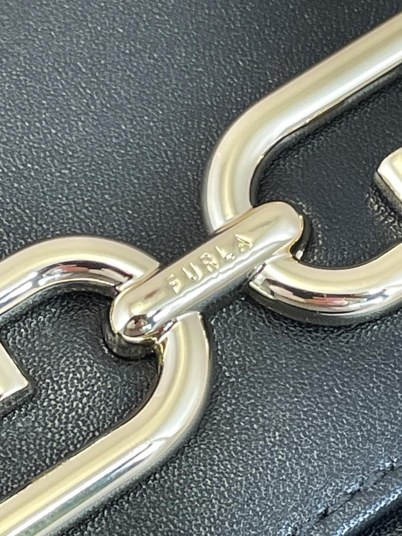 【新品・未使用】FURLA フルラ 三つ折り財布 METI ブラック レザー製