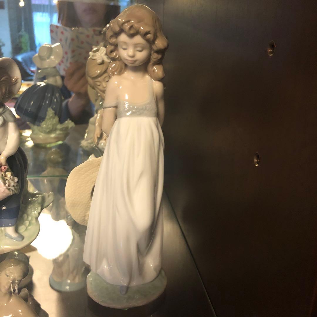 リアドロ　陶器人形　思い出の丘