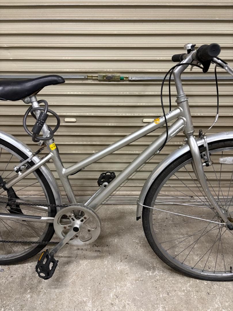 廃盤 無印良品 クロスバイク 700×38C アルミ シマノ6段 シルバー