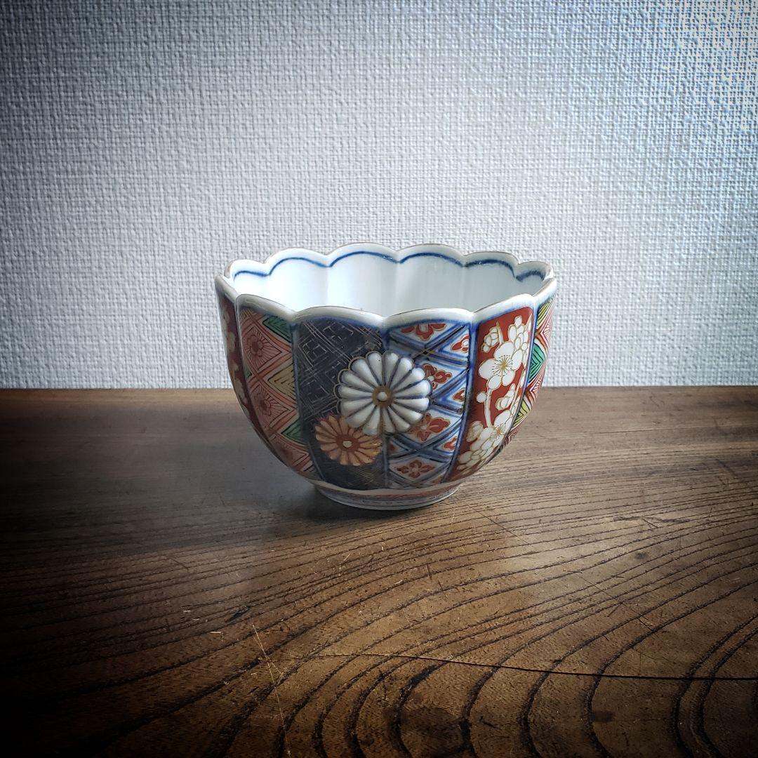 古伊万里 奇玉宝鼎之珍 金彩色絵 花草文 輪花　向付　菊　大聖寺伊万里　ニュウ