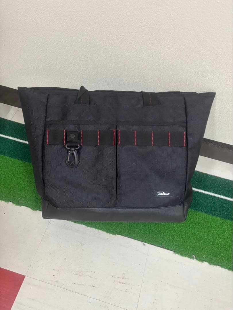 値下げ美品Titleist タイトリスト　ゴルフカートトートバックセット大小2点