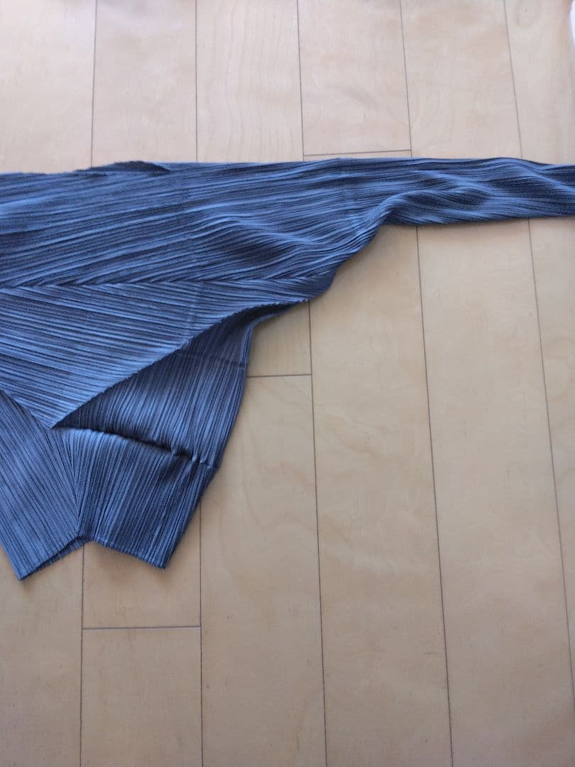 ◇◆イッセイミヤケ プリーツプリーズ トップス◇◆