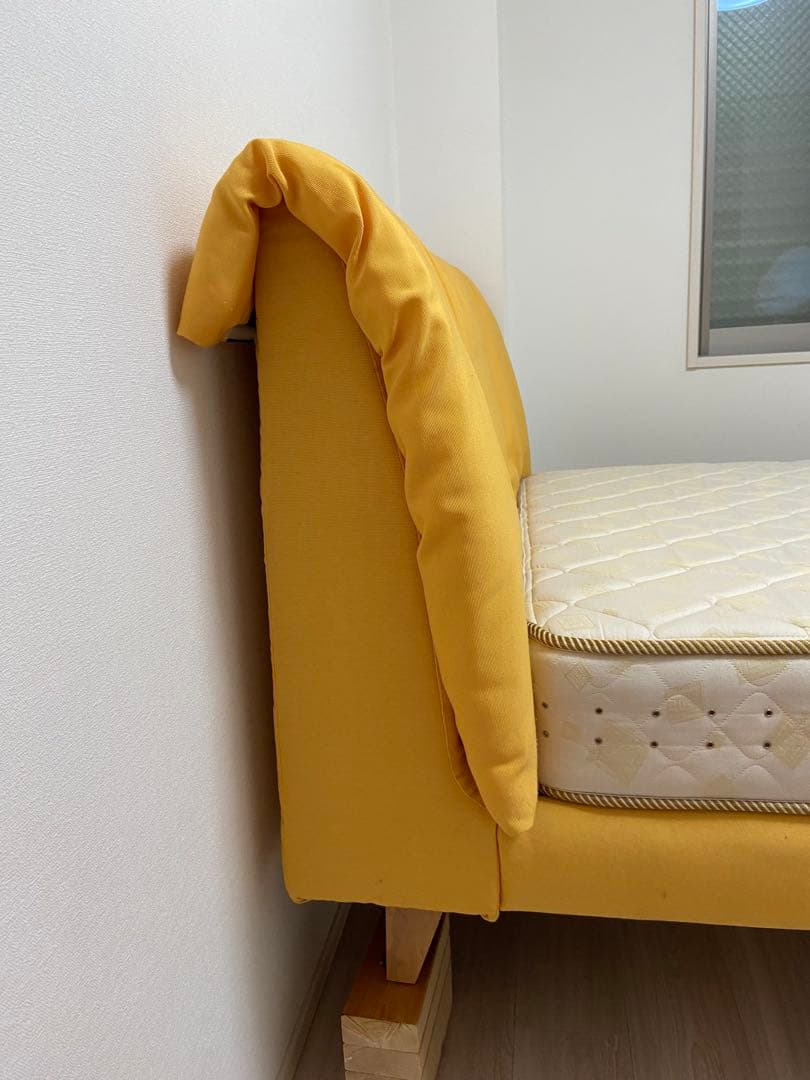 ドリームベッド　セミダブルベッドフレーム、マットレス2点セット