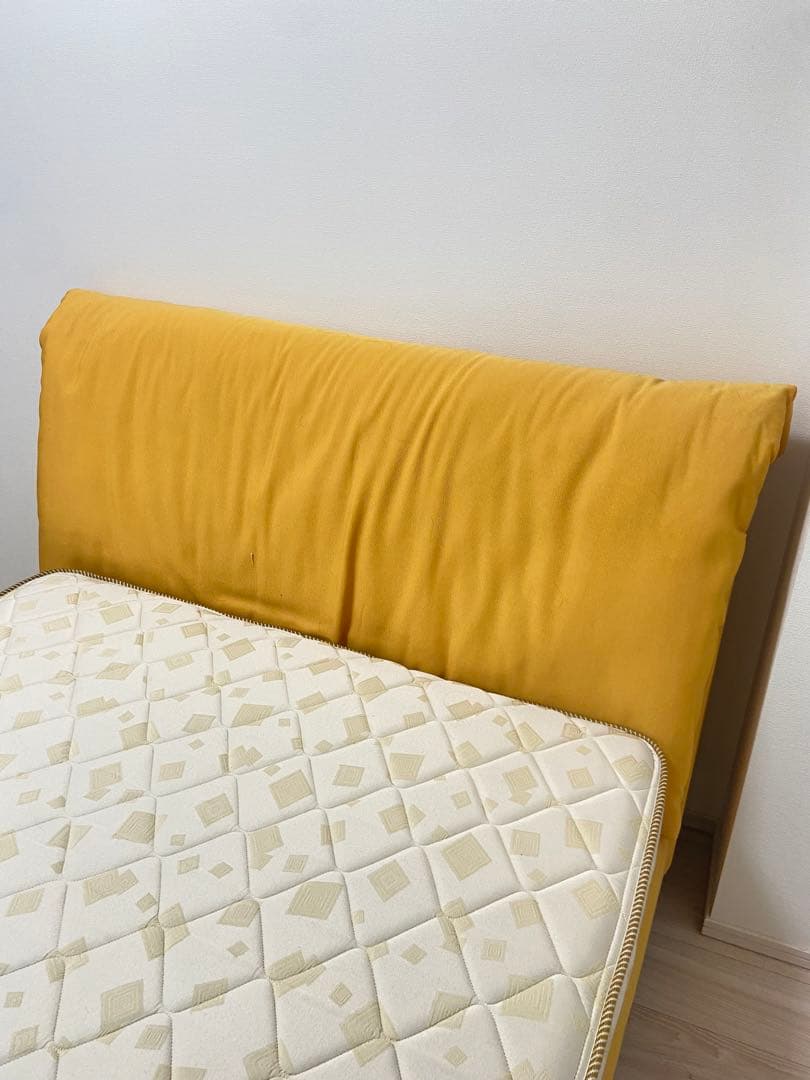 ドリームベッド　セミダブルベッドフレーム、マットレス2点セット