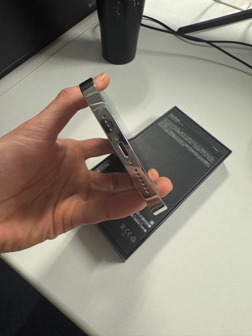 iPhone 13 Pro Max 128GB シルバー　美品