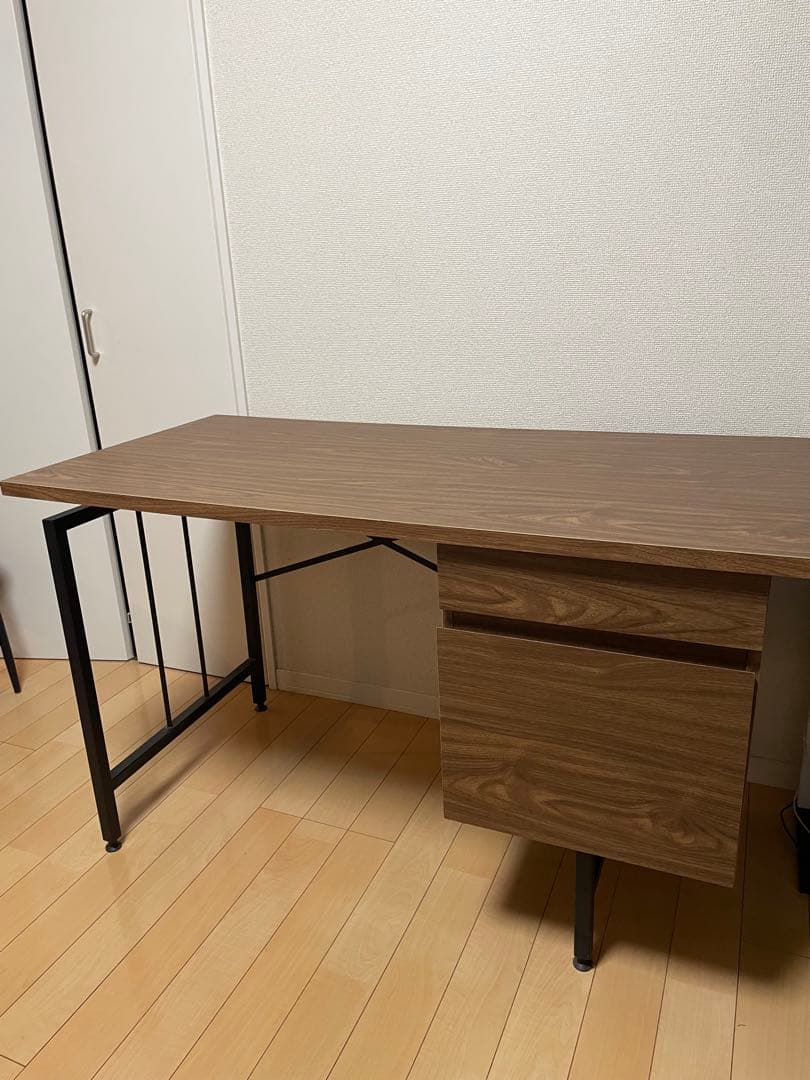 ブラウン木製デスク 勉強机