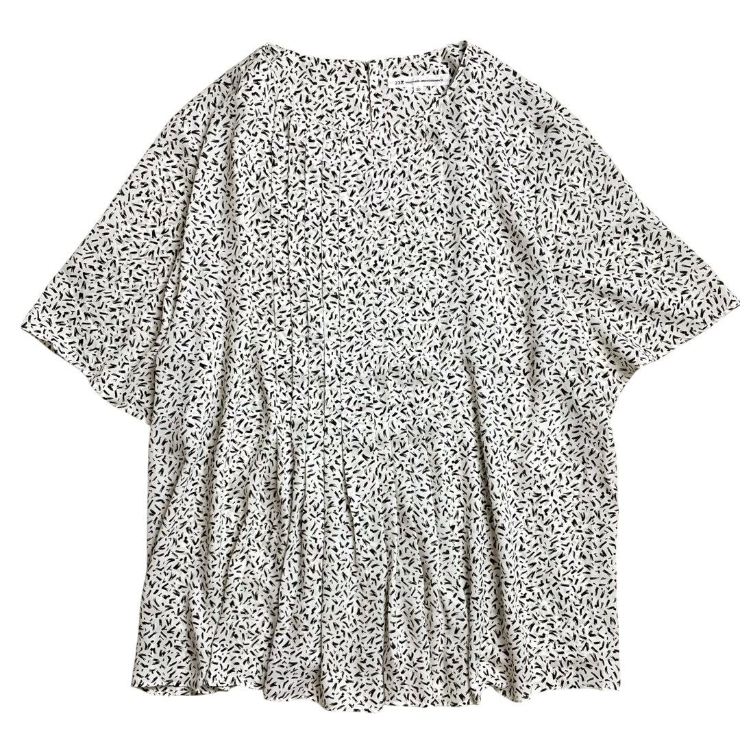 極美品 23区 25SS大きいサイズ ペインティングプリントブラウス 希少50