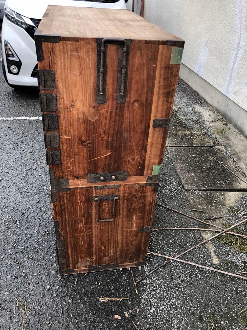 明治期江戸衣裳桐箪笥　鍵付き観音開き　アンティーク家具　古民具　 観音箪笥収納