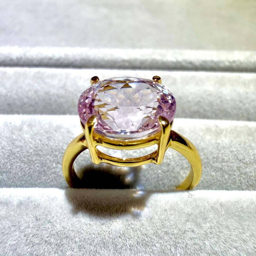 k18gp クンツァイト　オーバル　ファセットカット　フリーサイズリング　大粒