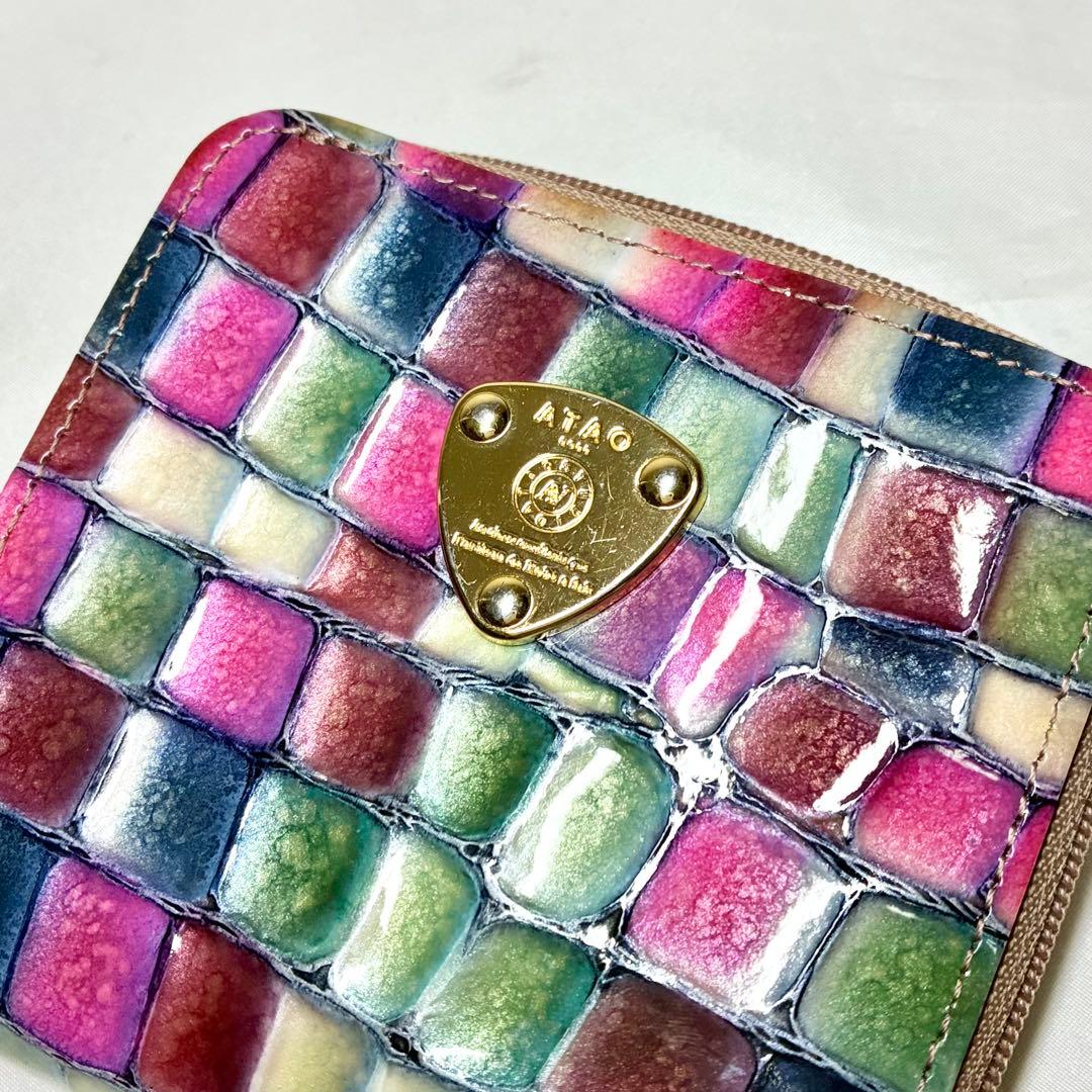 【美品】　アタオ　メリヴィトロ　二つ折り財布　タッセル　ラウンドファスナー　人気