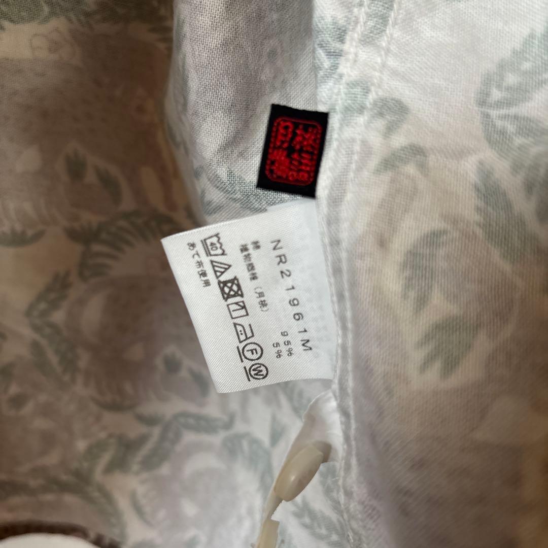 minä perhonen ✖️the north face 猫柄 半袖シャツ