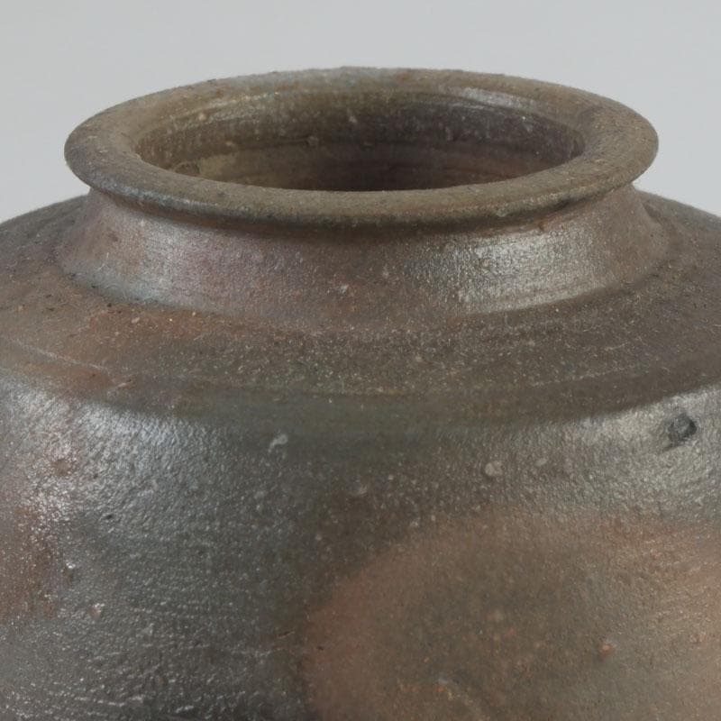 茶道具　備前焼　伊勢崎紳作　肩衝茶入　仕覆二点付　共箱　C　9774