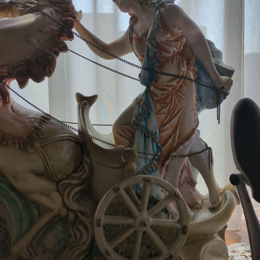 ローマ女性兵士像