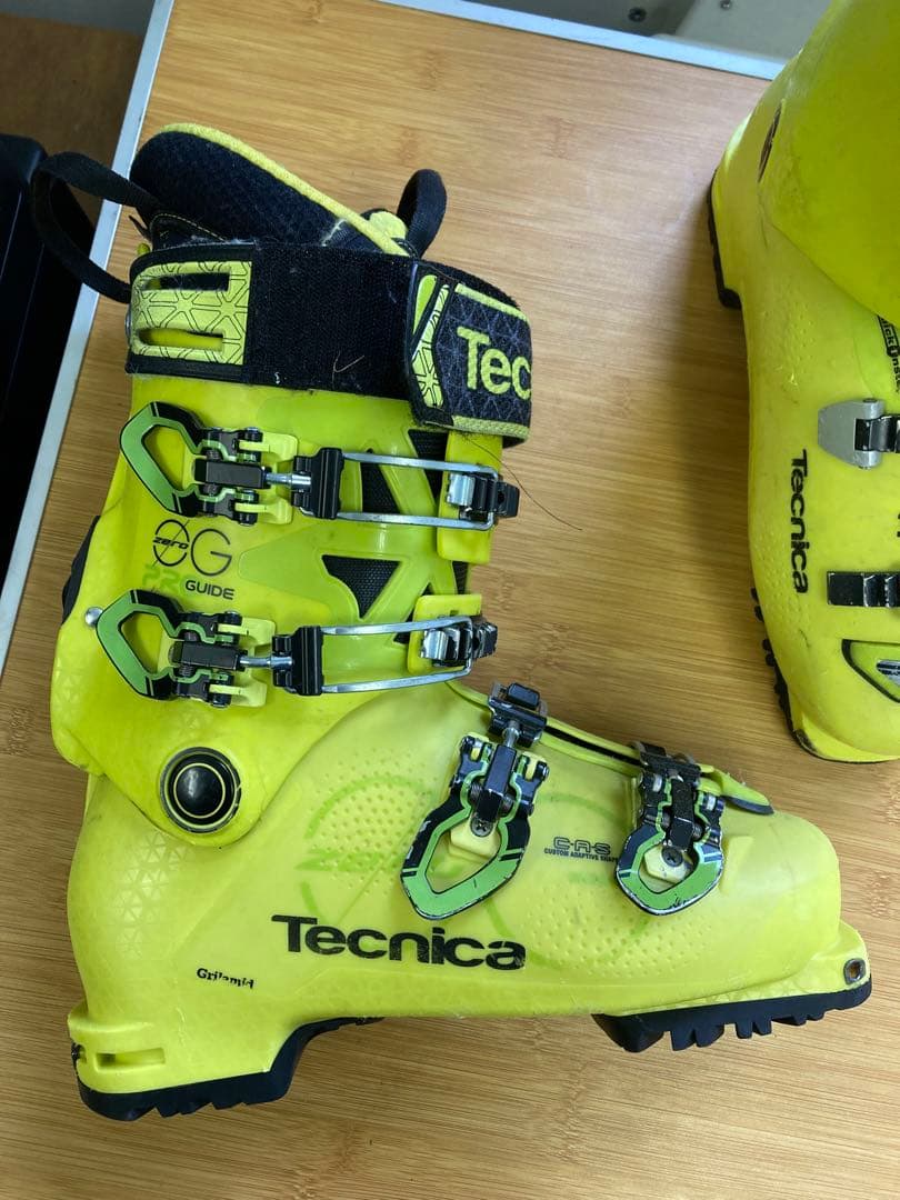 Tecnica スキー ブーツ 26.5cm