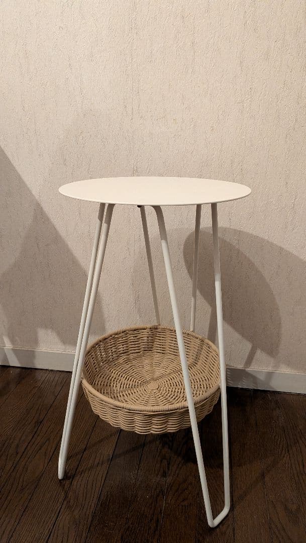 IDEE WALLABY SIDE TABLE White 円形サイドテーブル