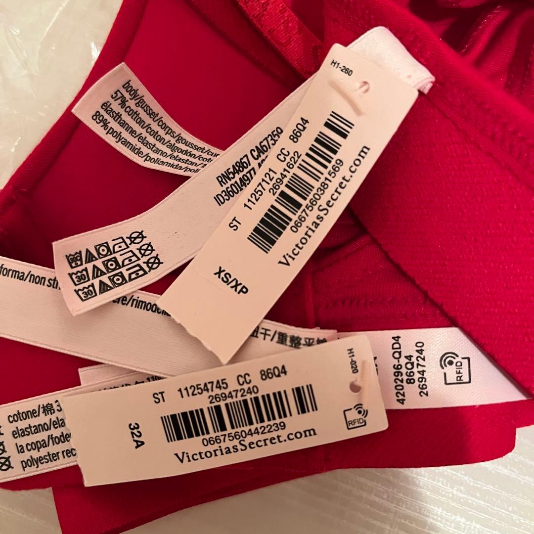 【３２Ａ／ＸＳ】ブラ＆パンティセット Victoria's Secret