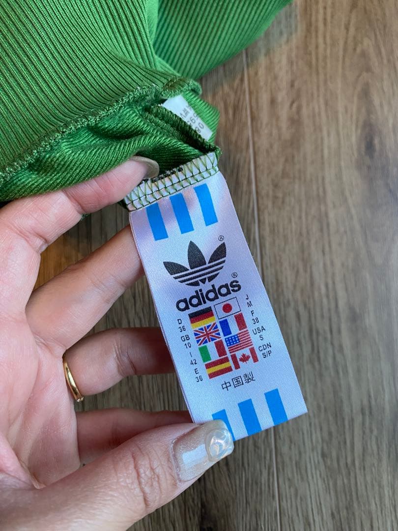 adidas グリーン ジャージ レディース Mサイズ 希少カラー