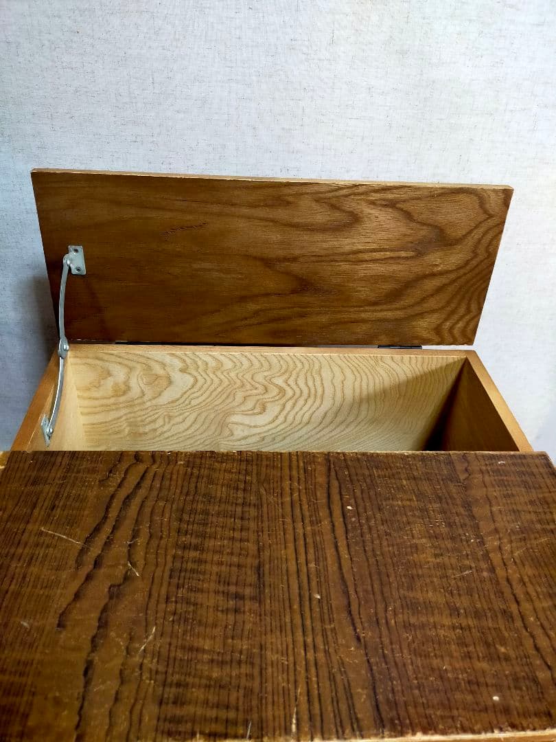 昭和レトロ　薬棚 収納 小分け 小物入れ 小箪笥 裁縫箱 薬箱 アンティーク棚