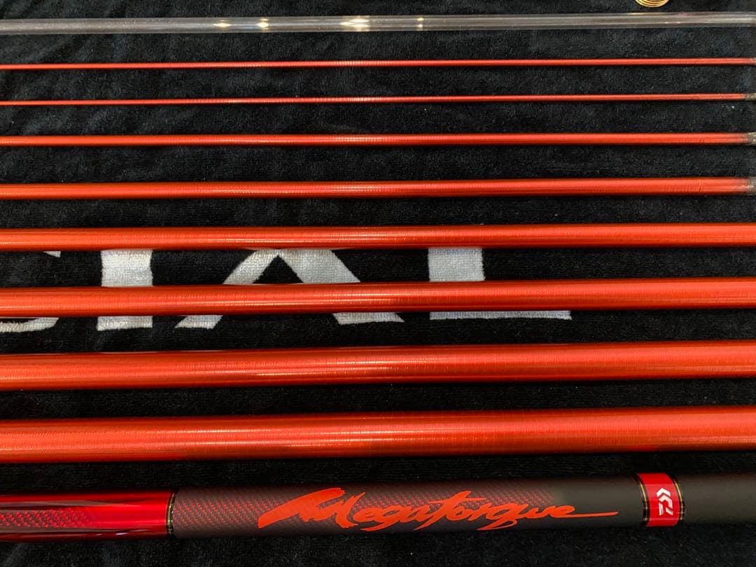 M*a様 DAIWA ダイワ 銀影競技 メガトルク 急瀬抜 90 赤メガ