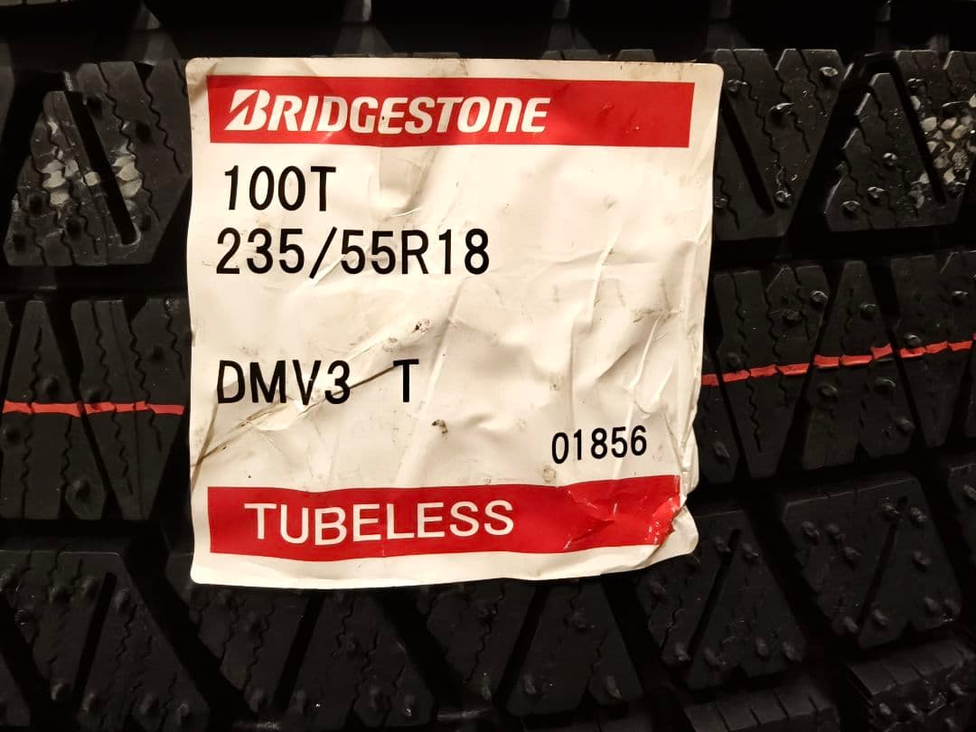 【新品】2025年製ブリヂストン DMV3 235/55R18 スタッドレス③